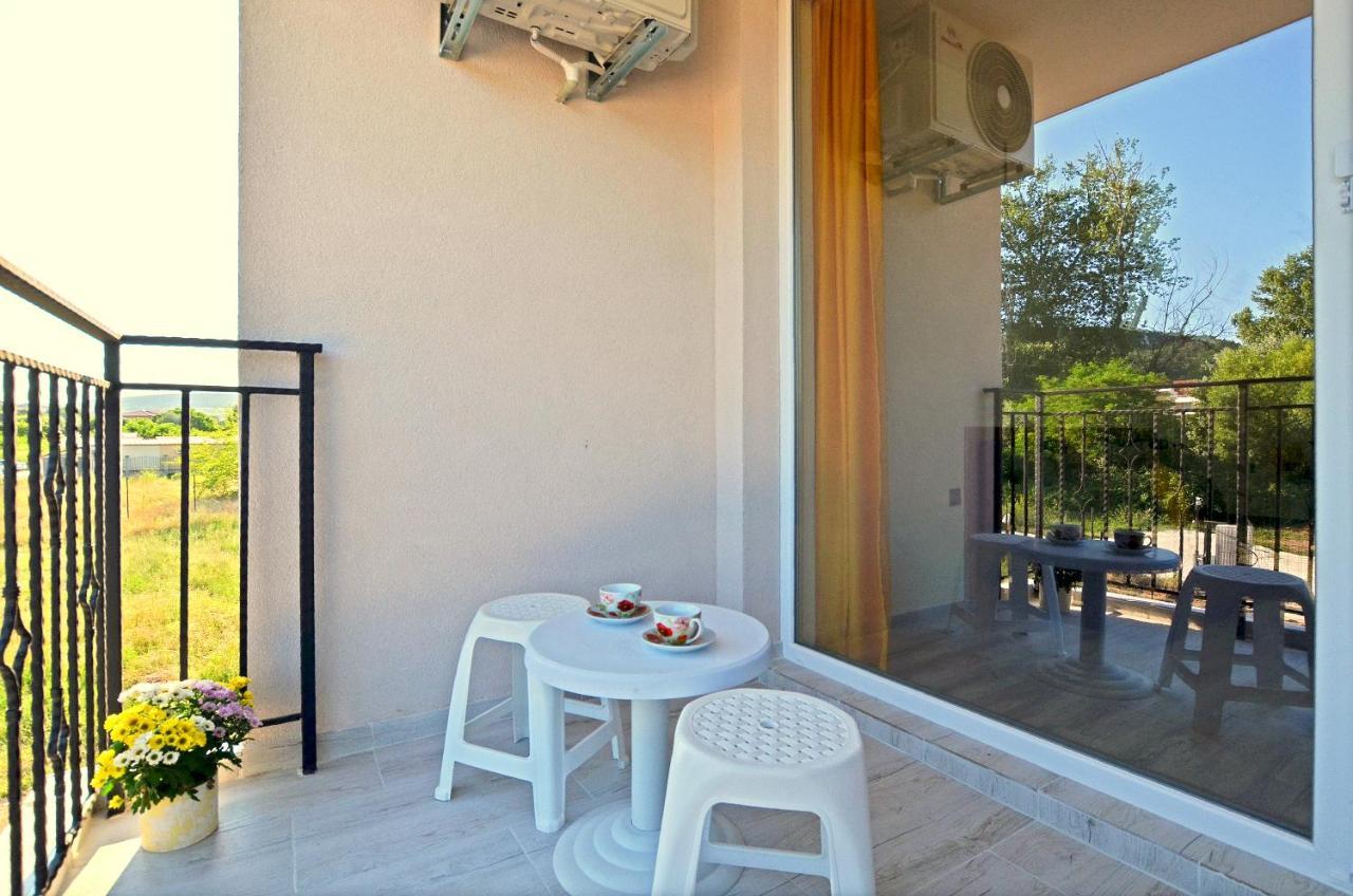 Di Mare Holiday Apartments Kranevo Exteriör bild