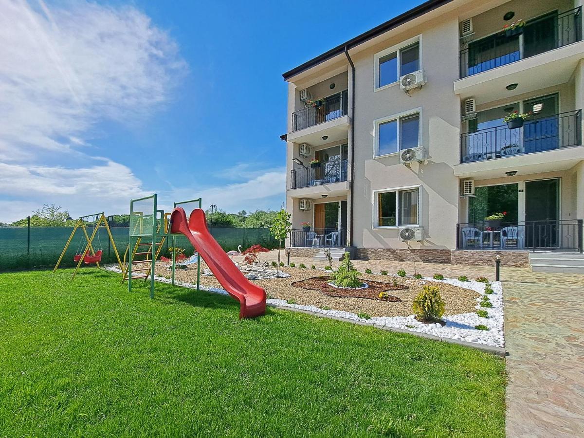 Di Mare Holiday Apartments Kranevo Exteriör bild